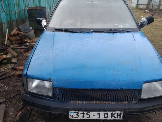 Синий Рено 21, объемом двигателя 2 л и пробегом 300 тыс. км за 309 $, фото 1 на Automoto.ua