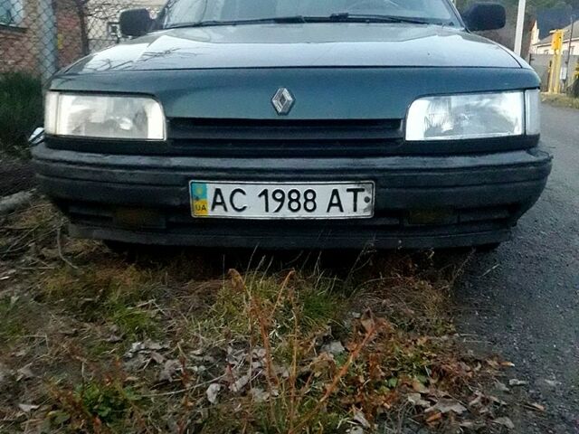 Зеленый Рено 21, объемом двигателя 1.7 л и пробегом 0 тыс. км за 750 $, фото 3 на Automoto.ua