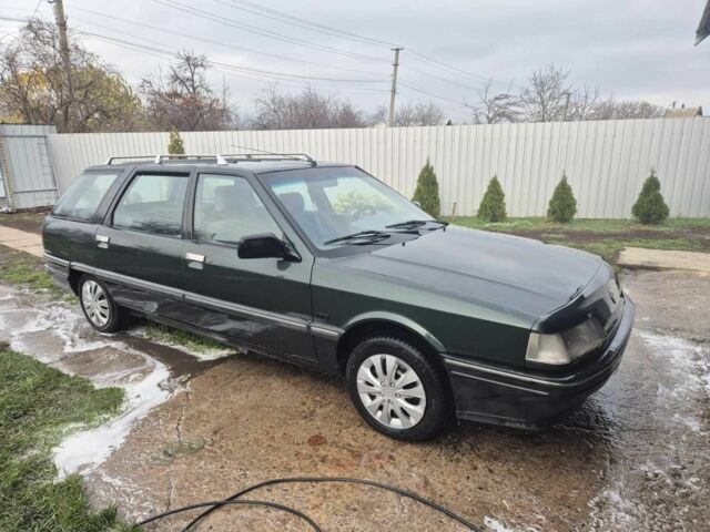 Зеленый Рено 21, объемом двигателя 1.7 л и пробегом 395 тыс. км за 828 $, фото 7 на Automoto.ua