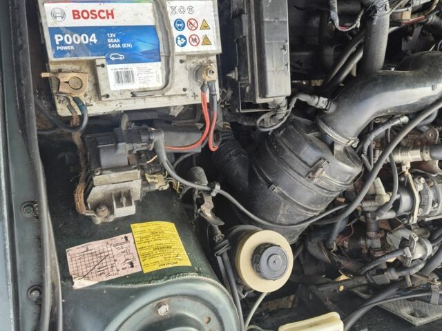 Зеленый Рено 21, объемом двигателя 1.7 л и пробегом 395 тыс. км за 828 $, фото 4 на Automoto.ua