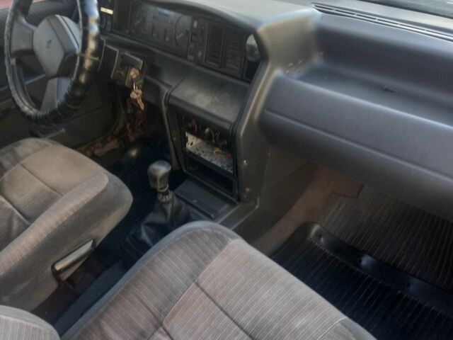 Зеленый Рено 21, объемом двигателя 1.7 л и пробегом 111 тыс. км за 1000 $, фото 7 на Automoto.ua