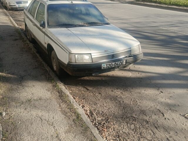 Білий Рено 25, об'ємом двигуна 0 л та пробігом 400 тис. км за 400 $, фото 1 на Automoto.ua