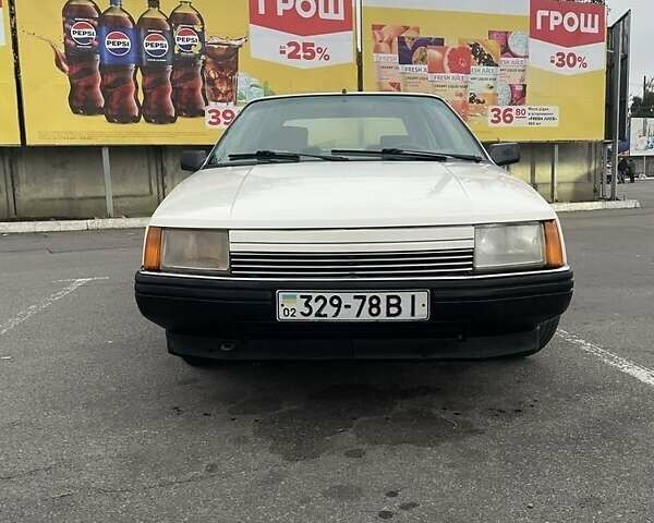 Рено 25 1988 у Могилев-Подольском на Automoto.ua Білий Рено 25, об'ємом двигуна 0 л та пробігом 297 тис. км за 2350 $, фото 1 на Automoto.ua