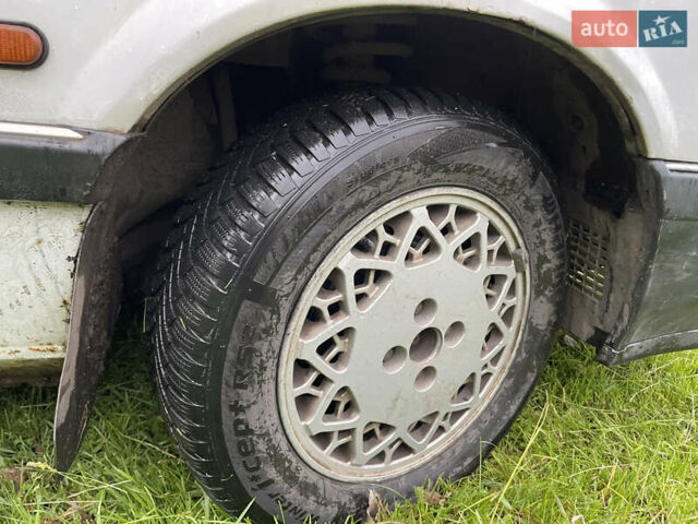 Білий Рено 25, об'ємом двигуна 2.2 л та пробігом 430 тис. км за 750 $, фото 49 на Automoto.ua