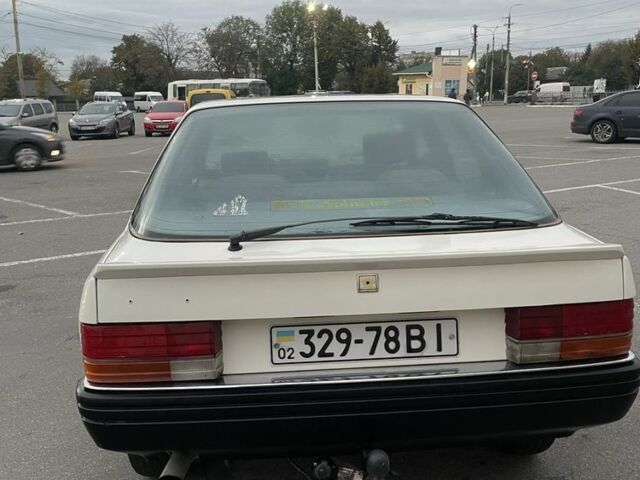 Рено 25 1988 у Могилев-Подольском на Automoto.ua Білий Рено 25, об'ємом двигуна 0 л та пробігом 297 тис. км за 2350 $, фото 5 на Automoto.ua