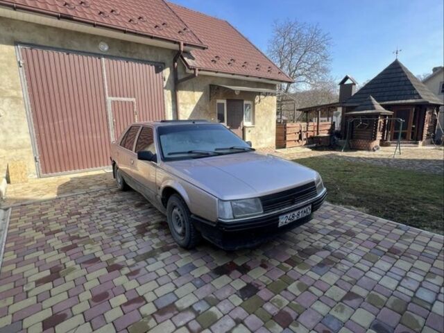 Бежевый Рено 25, объемом двигателя 0 л и пробегом 3 тыс. км за 1100 $, фото 1 на Automoto.ua