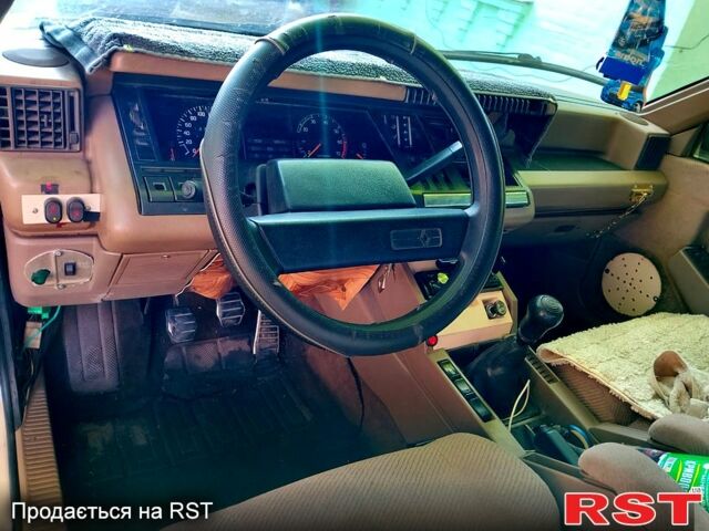 Бежевый Рено 25, объемом двигателя 2 л и пробегом 0 тыс. км за 1350 $, фото 3 на Automoto.ua