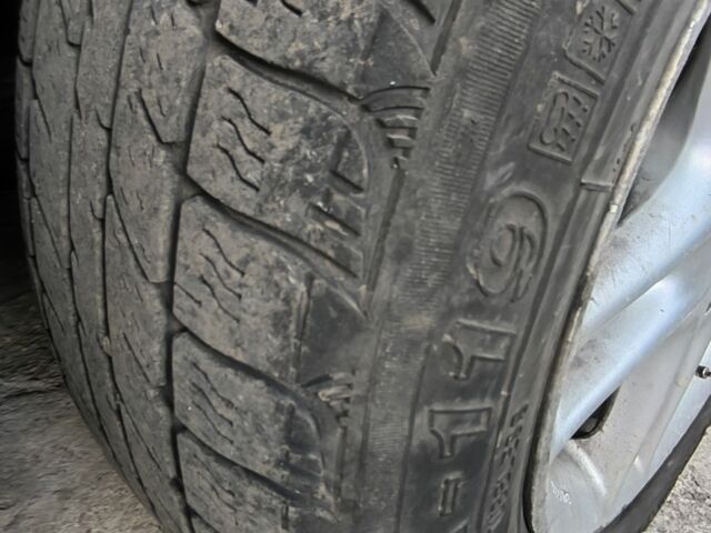 Коричневый Рено 25, объемом двигателя 2 л и пробегом 250 тыс. км за 1350 $, фото 4 на Automoto.ua