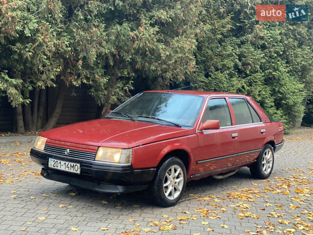 Красный Рено 25, объемом двигателя 2 л и пробегом 350 тыс. км за 650 $, фото 1 на Automoto.ua