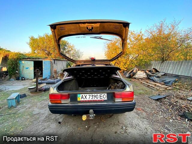 Рено 25 1989 у Барвенковом на Automoto.ua Рено 25, об'ємом двигуна 2.2 л та пробігом 0 тис. км за 1200 $, фото 4 на Automoto.ua