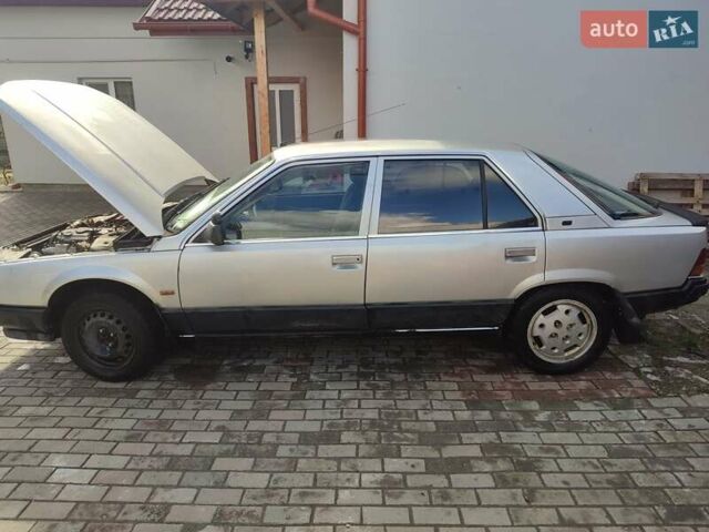 Серый Рено 25, объемом двигателя 2 л и пробегом 378 тыс. км за 841 $, фото 5 на Automoto.ua