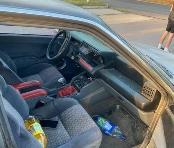 Серый Рено 25, объемом двигателя 2 л и пробегом 406 тыс. км за 325 $, фото 4 на Automoto.ua