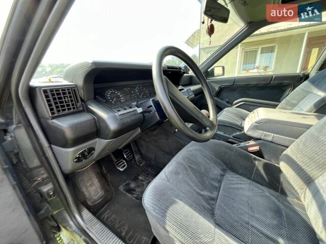 Синій Рено 25, об'ємом двигуна 2.2 л та пробігом 352 тис. км за 500 $, фото 15 на Automoto.ua