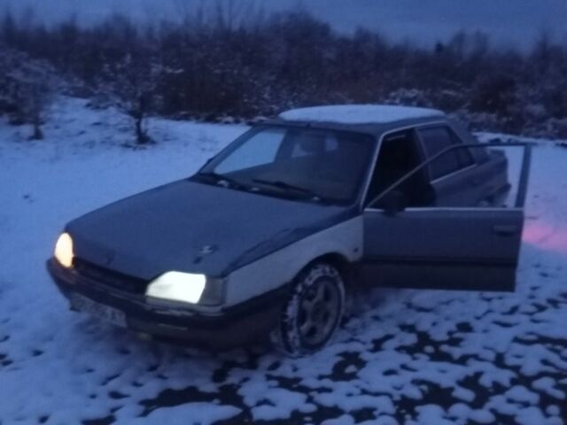 Синий Рено 25, объемом двигателя 2 л и пробегом 200 тыс. км за 500 $, фото 3 на Automoto.ua