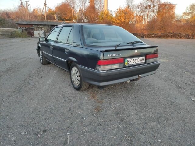 Рено 25 1990 в Ровно на Automoto.ua Синий Рено 25, объемом двигателя 2.2 л и пробегом 200 тыс. км за 1400 $, фото 4 на Automoto.ua