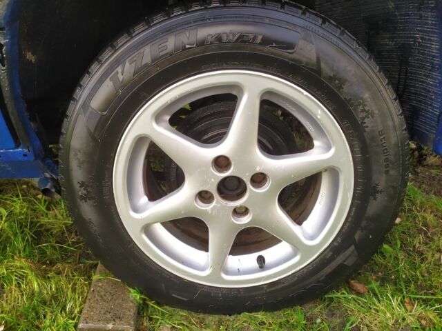 Синий Рено 25, объемом двигателя 2 л и пробегом 180 тыс. км за 495 $, фото 1 на Automoto.ua