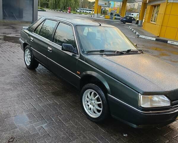 Зеленый Рено 25, объемом двигателя 2 л и пробегом 335 тыс. км за 1400 $, фото 7 на Automoto.ua