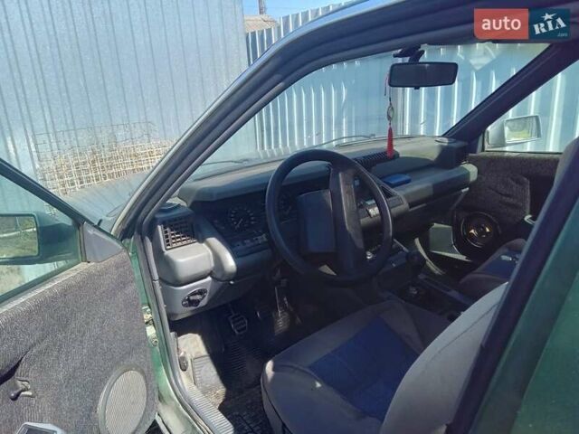 Зеленый Рено 25, объемом двигателя 2 л и пробегом 300 тыс. км за 900 $, фото 5 на Automoto.ua