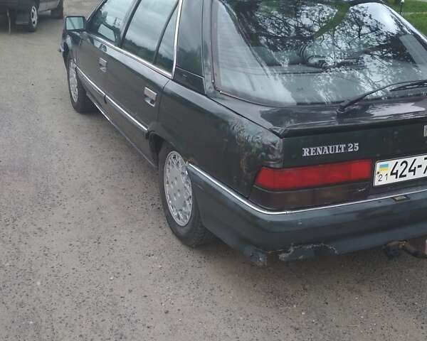 Зеленый Рено 25, объемом двигателя 2.2 л и пробегом 260 тыс. км за 1301 $, фото 3 на Automoto.ua