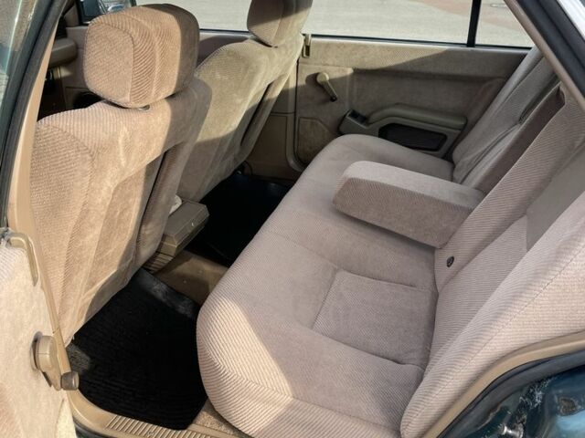 Зелений Рено 25, об'ємом двигуна 2 л та пробігом 238 тис. км за 1000 $, фото 9 на Automoto.ua