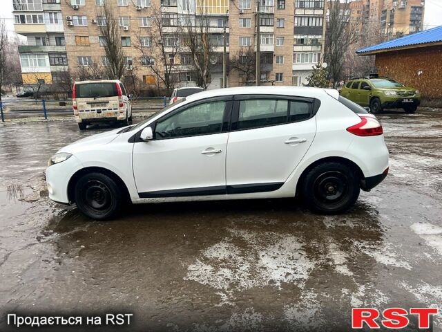 Білий Рено 3, об'ємом двигуна 1.5 л та пробігом 24600 тис. км за 6000 $, фото 8 на Automoto.ua