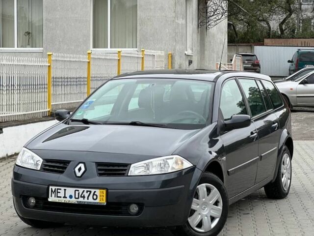 Серый Рено 30, объемом двигателя 0 л и пробегом 140 тыс. км за 4300 $, фото 1 на Automoto.ua