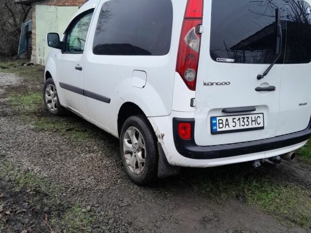 Білий Рено 4, об'ємом двигуна 1.5 л та пробігом 427 тис. км за 4600 $, фото 1 на Automoto.ua