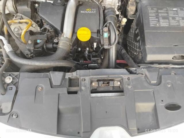 Рено 4 2011 у Одесі на Automoto.ua Білий Рено 4, об'ємом двигуна 1.5 л та пробігом 278 тис. км за 5500 $, фото 11 на Automoto.ua