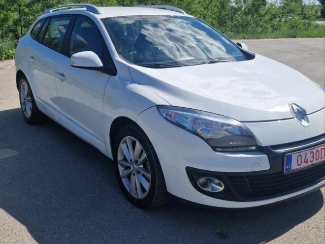 Белый Рено 4, объемом двигателя 0 л и пробегом 230 тыс. км за 6801 $, фото 8 на Automoto.ua