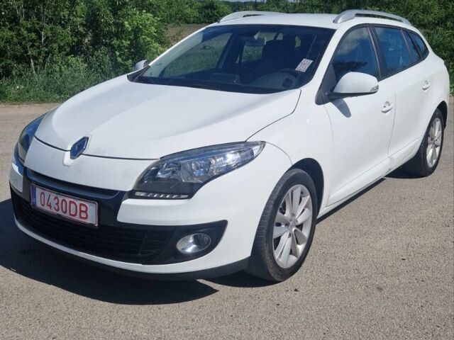 Белый Рено 4, объемом двигателя 0 л и пробегом 230 тыс. км за 6801 $, фото 5 на Automoto.ua