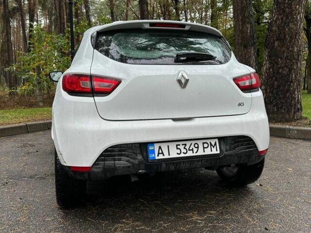 Белый Рено 4, объемом двигателя 1.5 л и пробегом 250 тыс. км за 5700 $, фото 11 на Automoto.ua