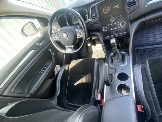 Білий Рено 4, об'ємом двигуна 0 л та пробігом 220 тис. км за 12500 $, фото 6 на Automoto.ua