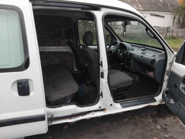 Білий Рено 4, об'ємом двигуна 1.9 л та пробігом 140 тис. км за 900 $, фото 7 на Automoto.ua