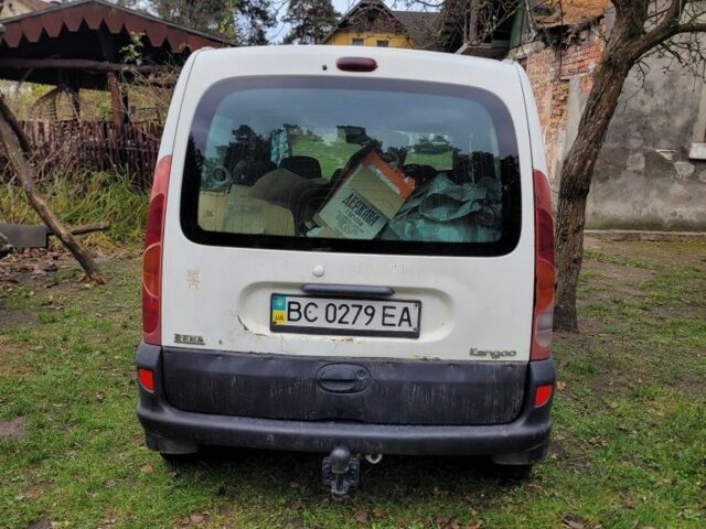 Белый Рено 4, объемом двигателя 1.9 л и пробегом 488 тыс. км за 3000 $, фото 3 на Automoto.ua