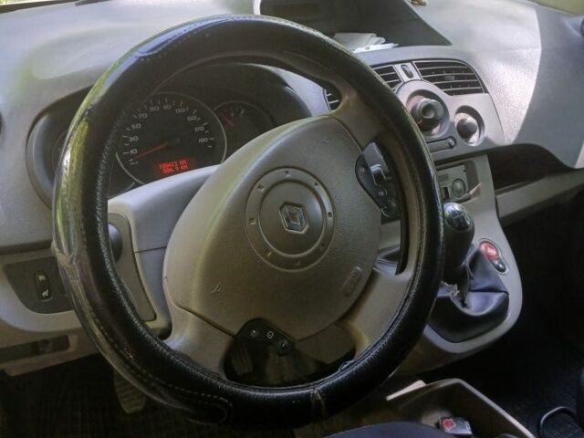 Белый Рено 4, объемом двигателя 0 л и пробегом 118 тыс. км за 4300 $, фото 4 на Automoto.ua