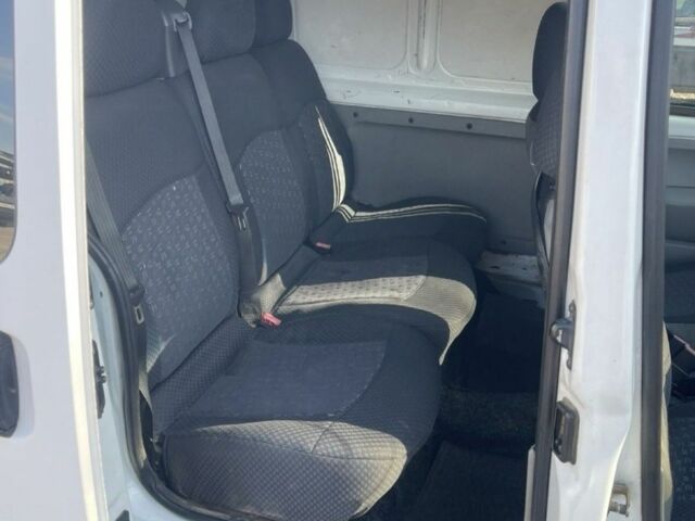 Білий Рено 4, об'ємом двигуна 0 л та пробігом 240 тис. км за 1900 $, фото 1 на Automoto.ua