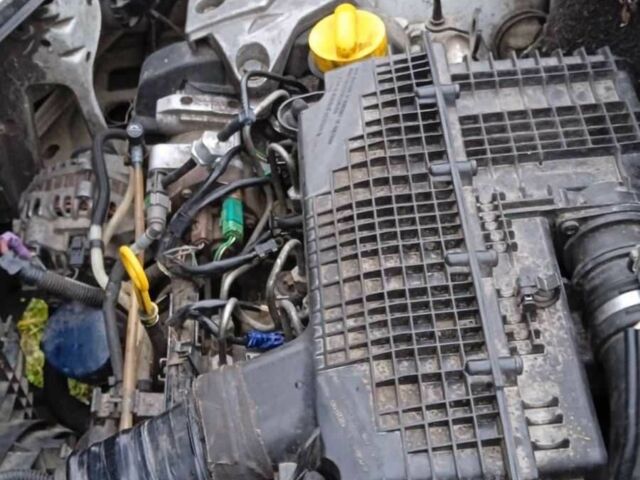 Білий Рено 4, об'ємом двигуна 1.5 л та пробігом 183 тис. км за 2600 $, фото 9 на Automoto.ua