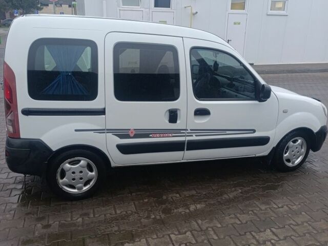 Білий Рено 4, об'ємом двигуна 1.5 л та пробігом 250 тис. км за 4650 $, фото 5 на Automoto.ua