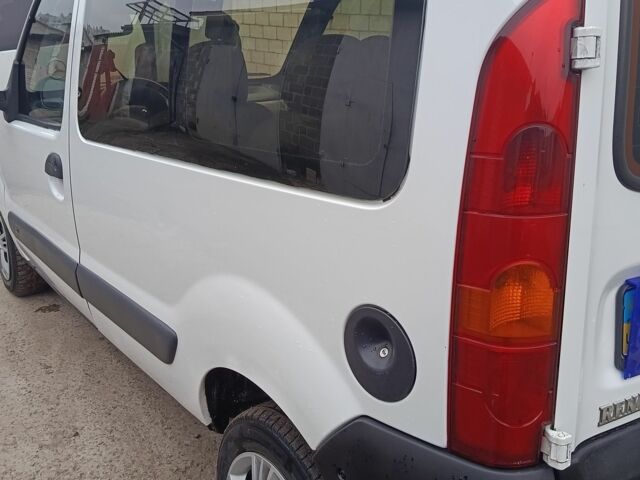 Білий Рено 4, об'ємом двигуна 1.5 л та пробігом 300 тис. км за 4500 $, фото 7 на Automoto.ua