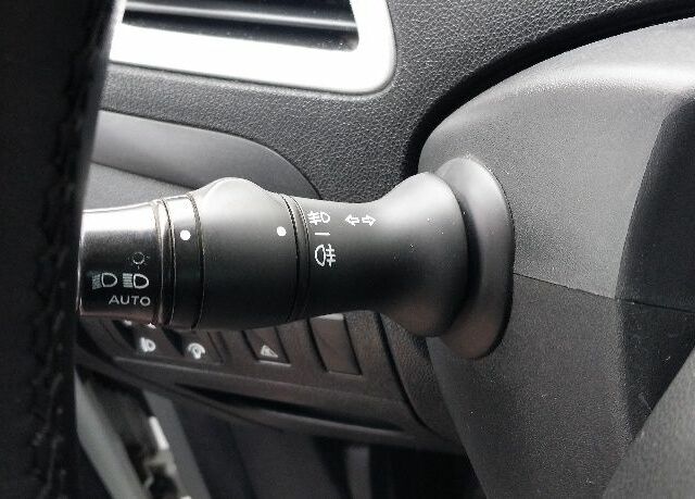 Білий Рено 4, об'ємом двигуна 2 л та пробігом 215 тис. км за 6700 $, фото 11 на Automoto.ua