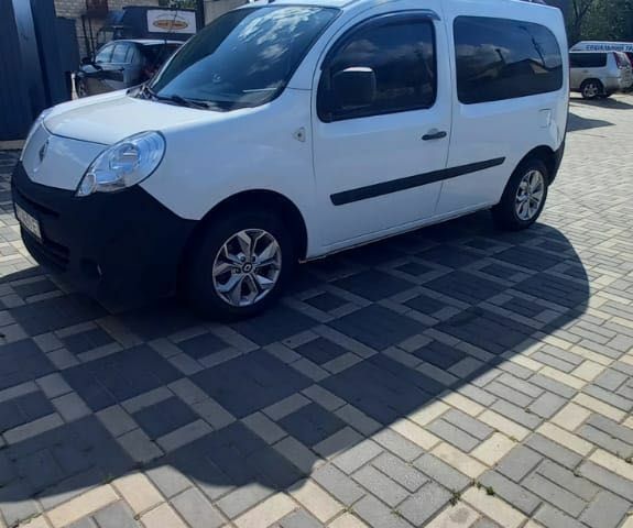 Белый Рено 4, объемом двигателя 1.5 л и пробегом 240 тыс. км за 6200 $, фото 1 на Automoto.ua