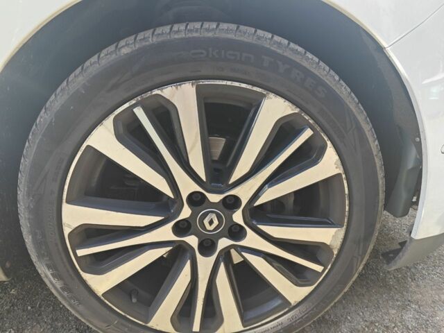 Белый Рено 4, объемом двигателя 0 л и пробегом 176 тыс. км за 14265 $, фото 14 на Automoto.ua