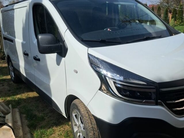 Білий Рено 4, об'ємом двигуна 2 л та пробігом 186 тис. км за 17500 $, фото 1 на Automoto.ua