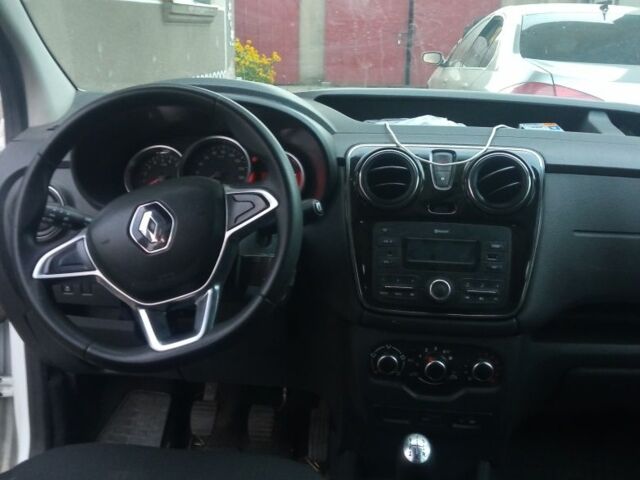 Білий Рено 4, об'ємом двигуна 1.6 л та пробігом 62 тис. км за 11930 $, фото 9 на Automoto.ua