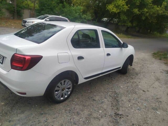 Белый Рено 4, объемом двигателя 1 л и пробегом 273 тыс. км за 4124 $, фото 3 на Automoto.ua
