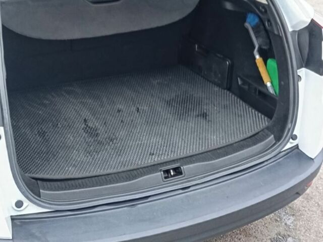 Білий Рено 4, об'ємом двигуна 1.5 л та пробігом 260 тис. км за 6500 $, фото 5 на Automoto.ua