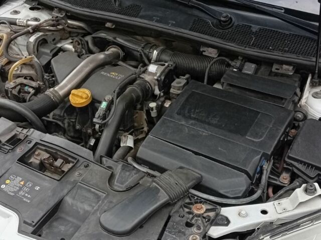 Білий Рено 4, об'ємом двигуна 1.5 л та пробігом 260 тис. км за 6500 $, фото 11 на Automoto.ua