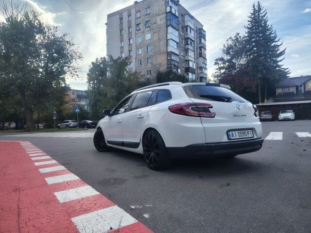 Белый Рено 4, объемом двигателя 1.5 л и пробегом 240 тыс. км за 6500 $, фото 6 на Automoto.ua