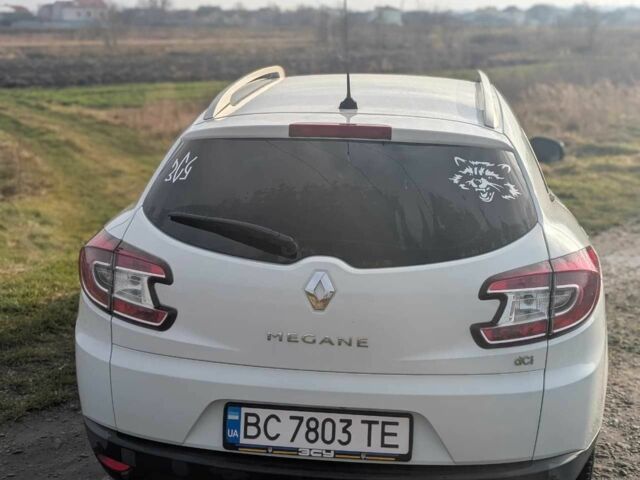 Белый Рено 4, объемом двигателя 1.5 л и пробегом 260 тыс. км за 7800 $, фото 7 на Automoto.ua