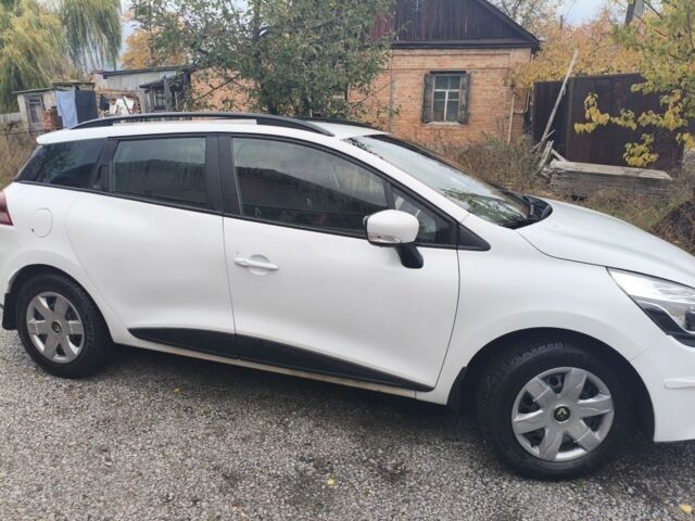 Білий Рено 4, об'ємом двигуна 1.5 л та пробігом 270 тис. км за 6700 $, фото 1 на Automoto.ua